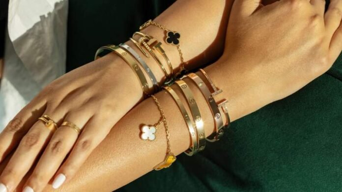 Van Cleef Bracelets Van Cleef Bracelets